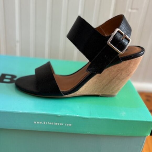 BC Heeled Black Leather Ankle Strap Sandals, Size 7 - Picture 2 of 9